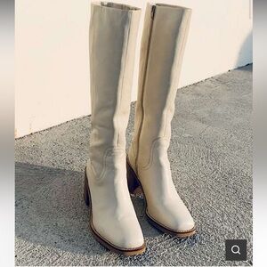 Stunning Seychelles Knee High Cream Leather Boots